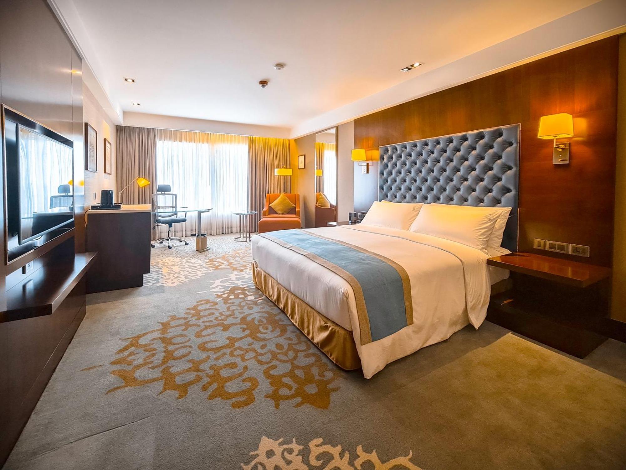 Holiday Inn Dhaka City Centre By Ihg Exterior foto